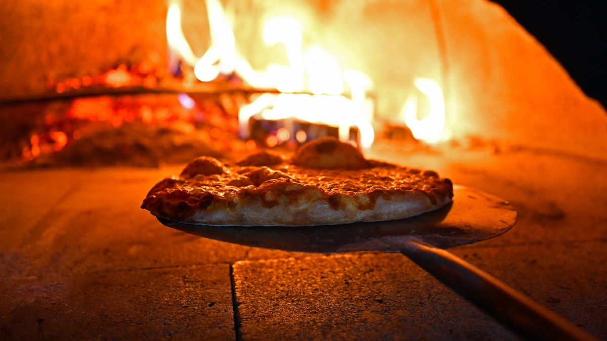 wood fired pizza