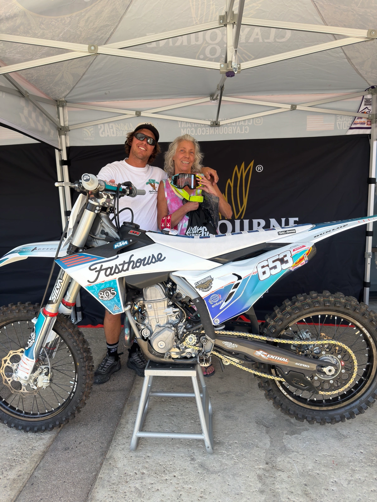 tyler bereman with giveaway winner Bambi