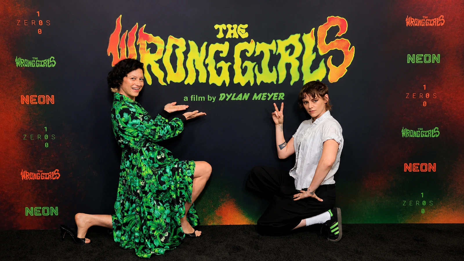the wrong girls stars at the premier