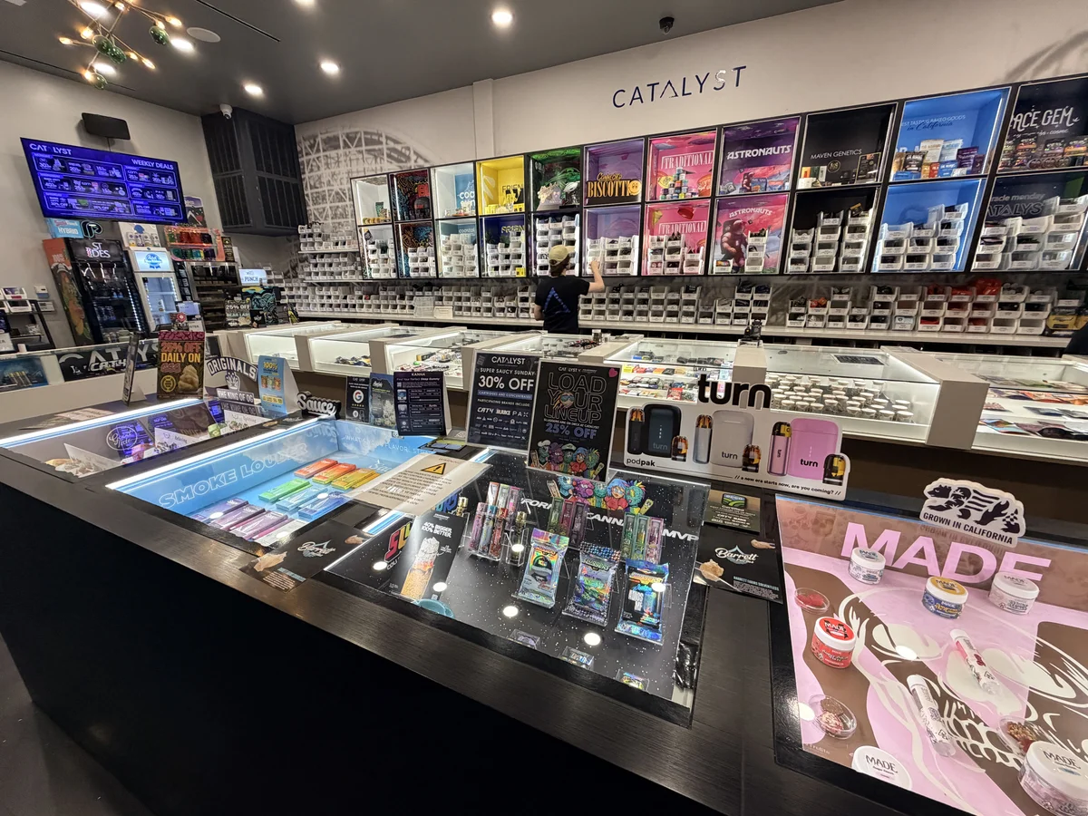 Catalyst Cannabis Dispensary Belmont Shore Long Beach - View 7