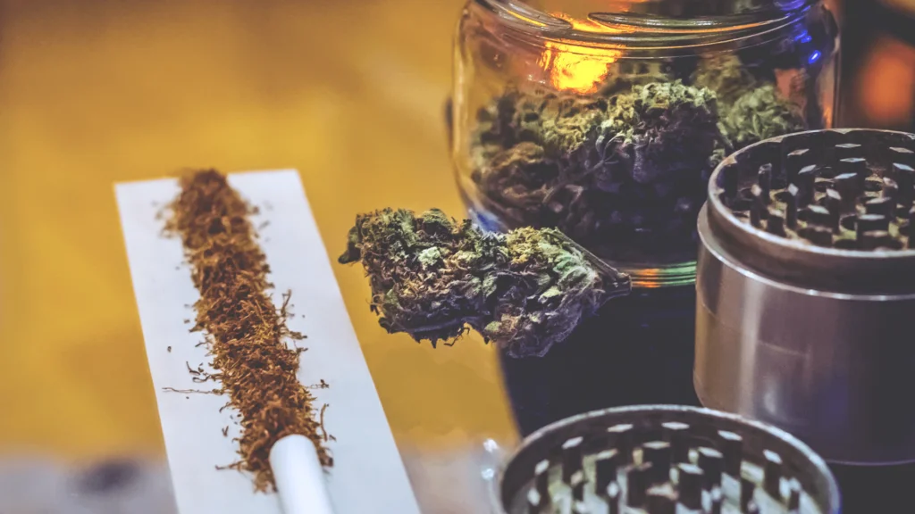 How Many Grams Are In A Quad Of Weed? - Explore & Learn article