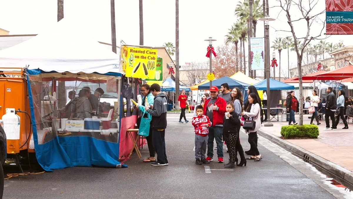 green kush in clear plastic container
