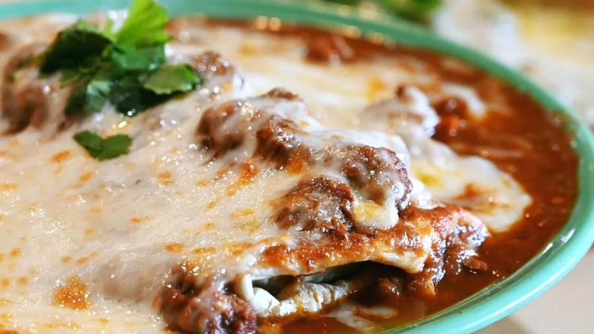 green kush in clear plastic container