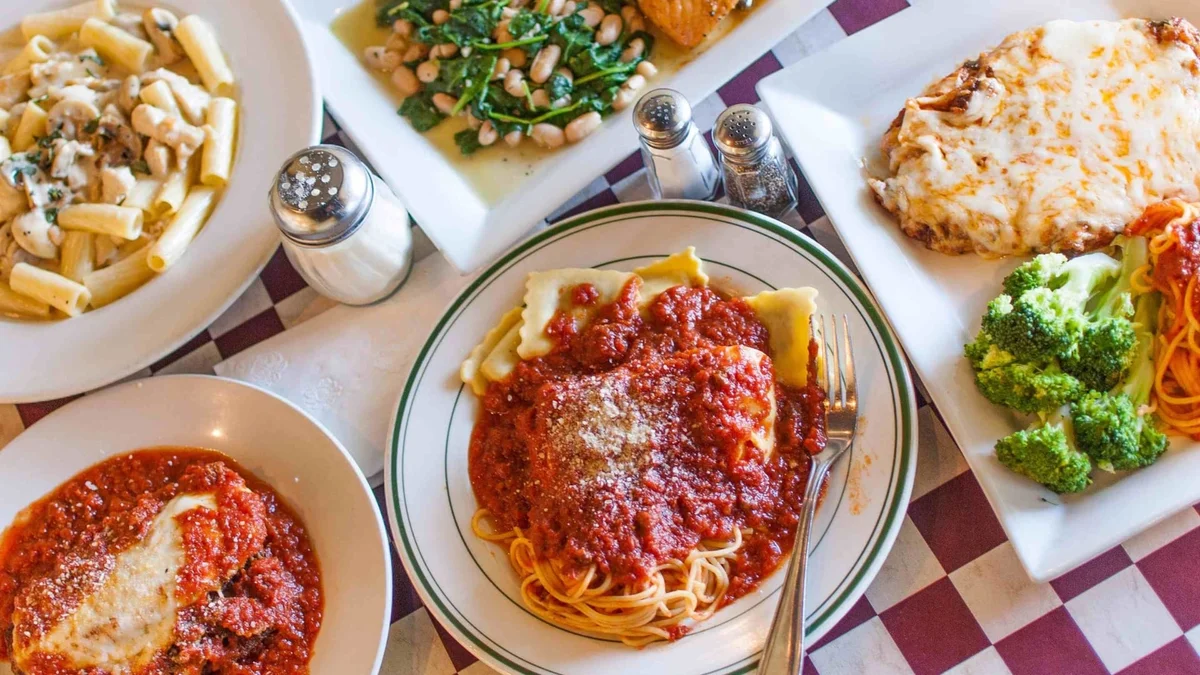 green kush in clear plastic container