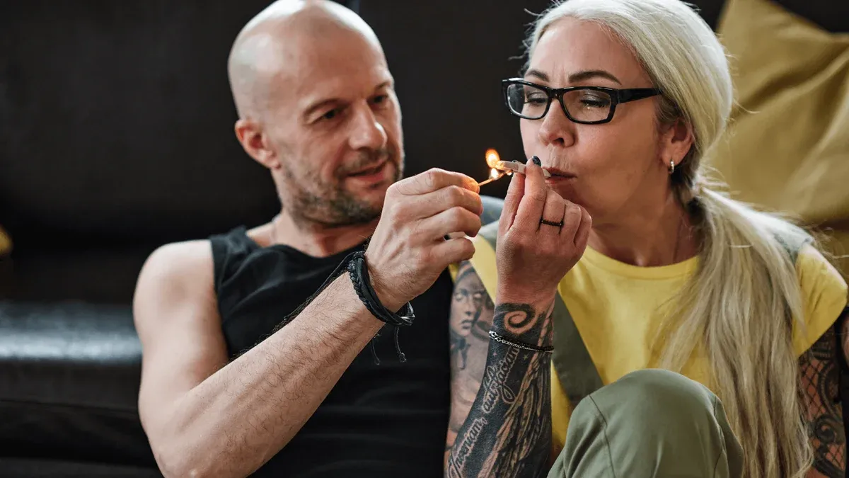 What’s The Difference Between Joints, Blunts, And Spliffs?